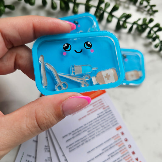 Surgical tray shaker reel