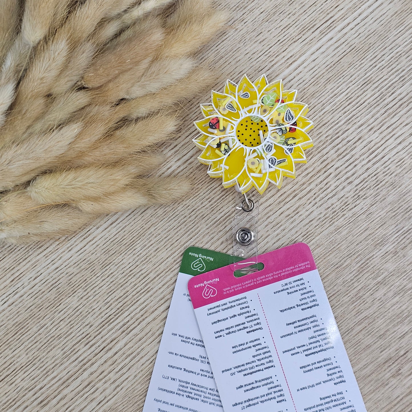 Sunflower Shaker Badge Reel